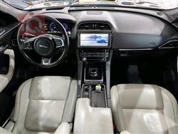جاگوار F-Pace
